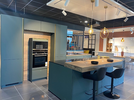 Franchise ixina s'installe à Bègles