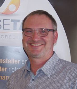 Interview de Pierre-Emmanuel Pluche franchisé PresseTaux Mâcon : la satisfaction totale de mes clients sera la plus belle récompense !