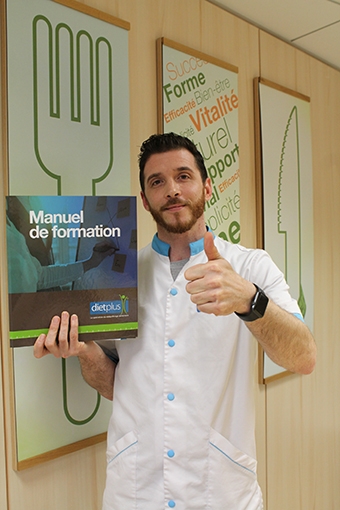 Interview de Julien Le Bras, formateur de la franchise dietplus : 80% de la formation dietplus est axée sur la pratique