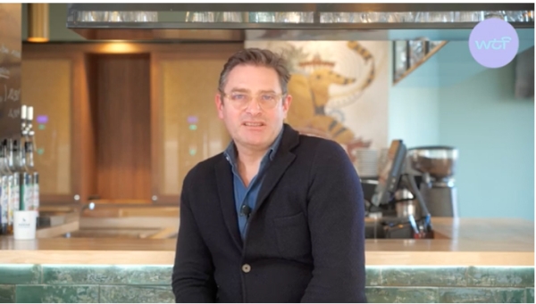 Interview de Marc Plisson, président du réseau de franchise Hôtel AKENA