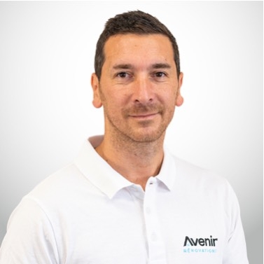 Interview de Cyril Richard franchisé Avenir Rénovations à Menton (06)