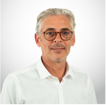 Interview d'Alexis Flourens franchisé Avenir Rénovations de Mont-Saint-Aignan (76) en Seine-Maritime