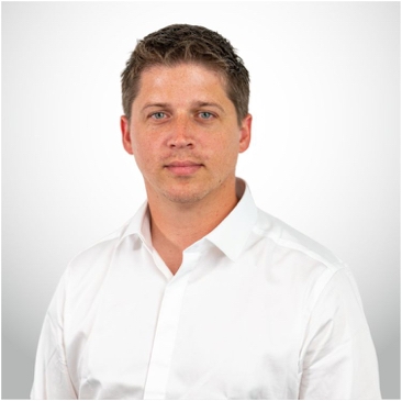 Interview de Mickaël Weber, franchisé de l'agence Avenir Rénovations à Saintes (17)
