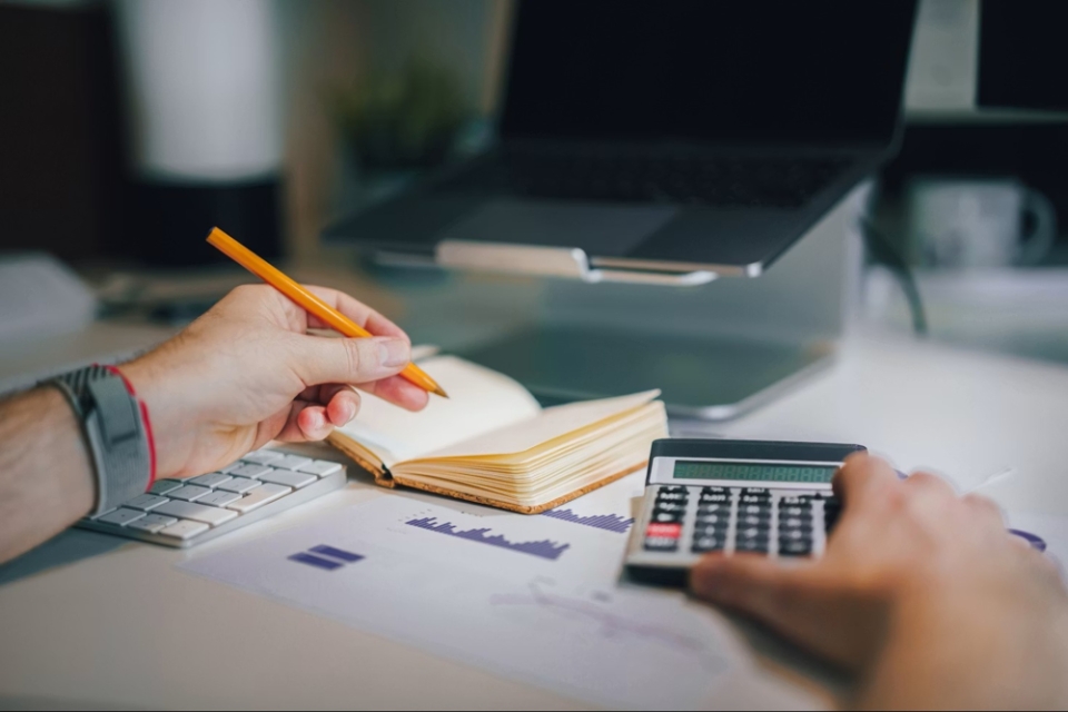 Factures impayées : pourquoi le recouvrement amiable reste la meilleure solution pour les entrepreneurs